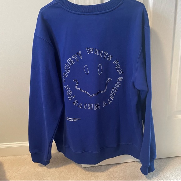 White Fox Boutique Electric Blue Smiley Face Crewneck Sweatshirt - Picture 4 of 7